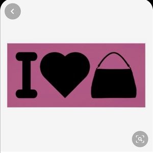 Meet your Posher, Adjoa